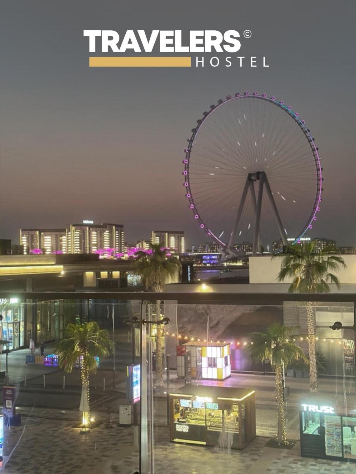 Travelers - Dubai Marina Hostel Екстериор снимка