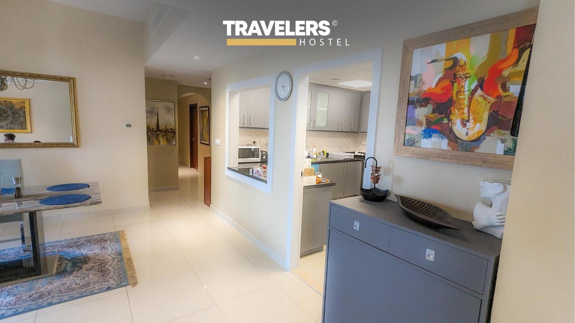 Travelers - Dubai Marina Hostel Екстериор снимка