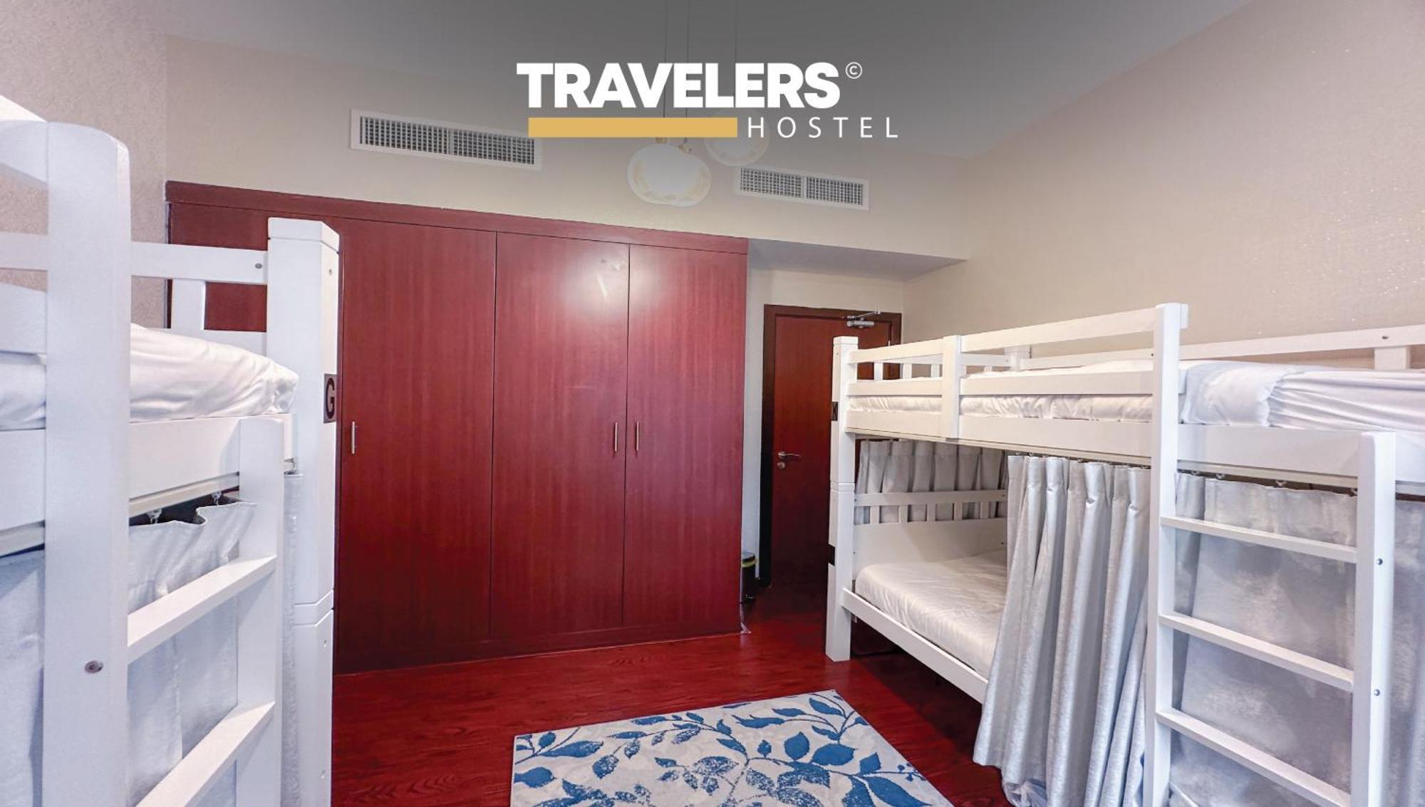 Travelers - Dubai Marina Hostel Екстериор снимка