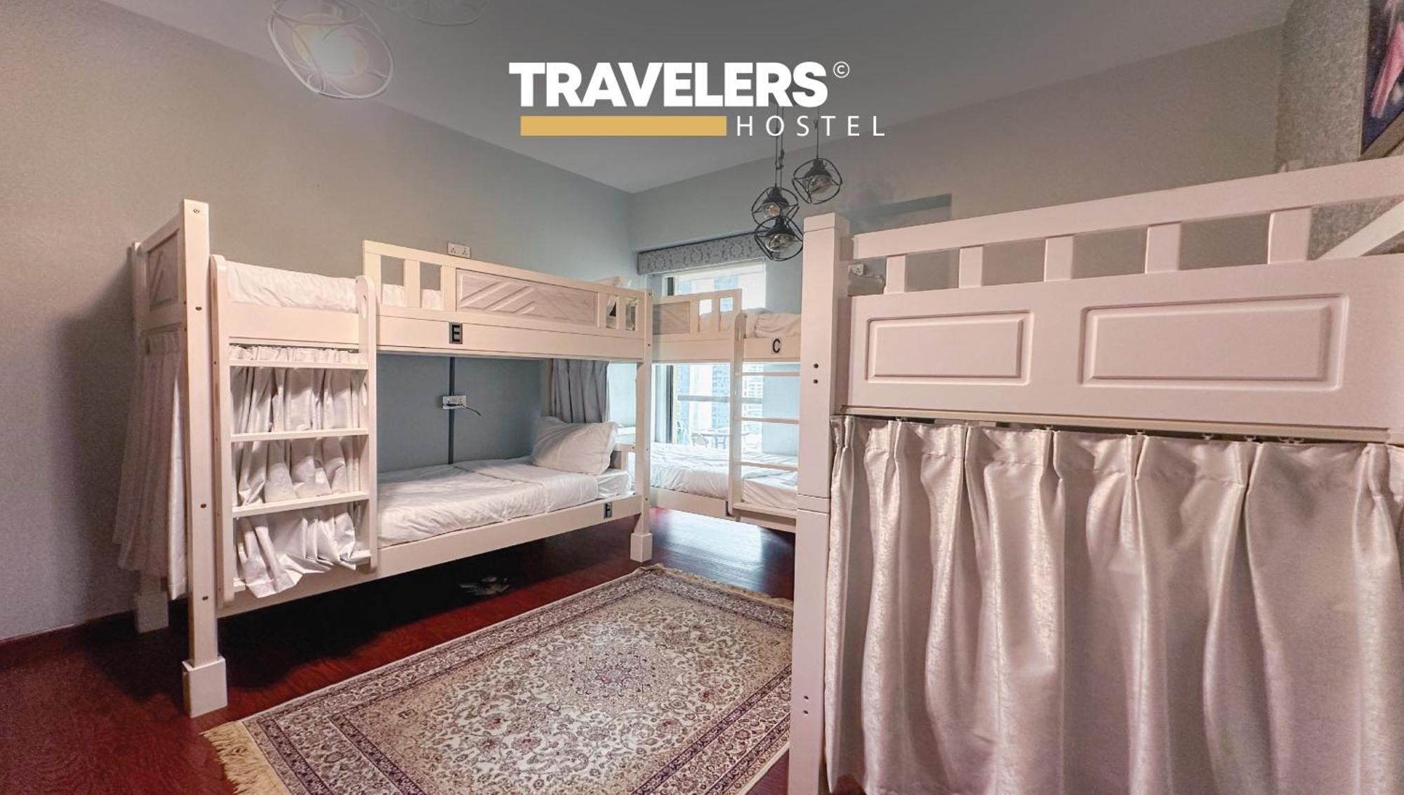 Travelers - Dubai Marina Hostel Екстериор снимка